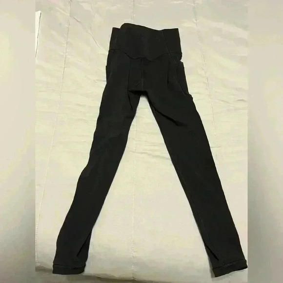 Athleta Salutation Stash w/pocket 7/8 Twist Tight in Powervita ankle size XSmall - Picture 4 of 11